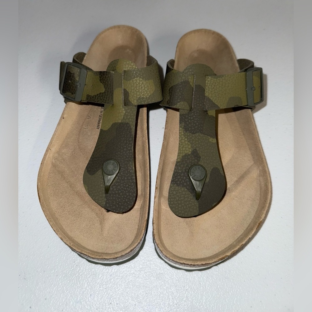 Birkenstock Men's Medina Soft Footbed Sandals Desert Soil Camo Green